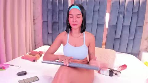 Samantha online show from 02/07/26, 04:27