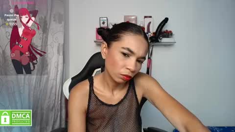Snapshot of samanthaa_queen chatting on 05/22/26, 12:00 sam online show from 05/22/26, 12:00