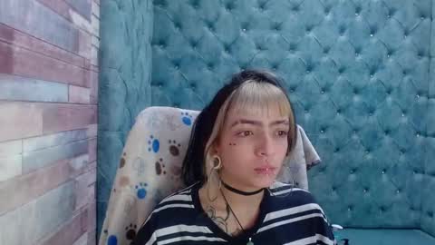 Snapshot of samanthaa_smitth chatting on 10/08/25, 03:59 Samantha Smitth online show from 10/08/25, 03:59