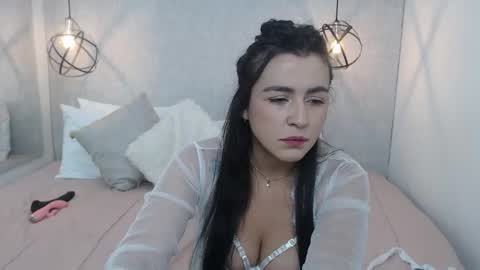 samanthaaMiiller online show from 03/12/26, 11:38