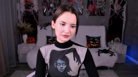 SamanthaaWalker online show from 10/16/25, 06:31