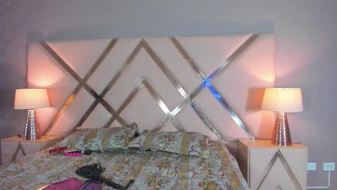 Samantha online show from 11/28/25, 11:46