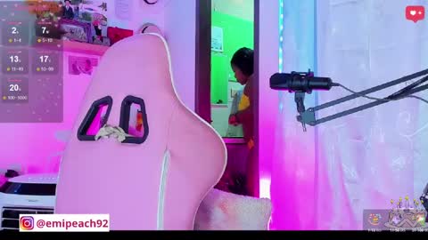 Snapshot of samanthabloom570089 chatting on 03/10/25, 12:59 Samantha Bloom  online show from 03/10/25, 12:59