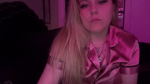 samanthafever online show from 05/14/26, 11:06