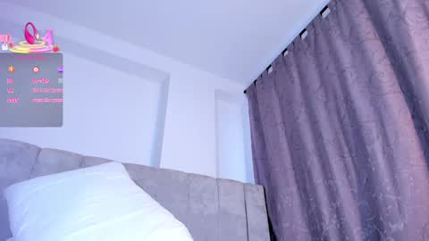 V A  N E S S A  online show from 03/05/25, 10:43