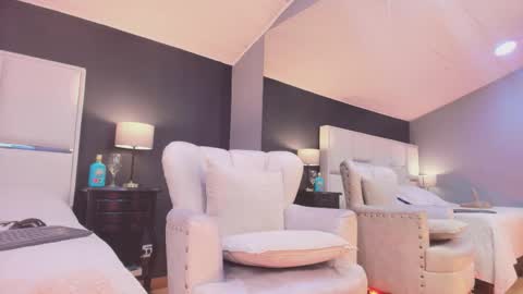 Samanta online show from 11/19/25, 08:20