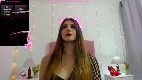 Snapshot of samanthamillher1 chatting on 01/03/25, 12:33 Samy  online show from 01/03/25, 12:33