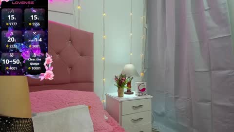 Snapshot of samanthamillher1 chatting on 01/17/25, 10:22 Samy  online show from 01/17/25, 10:22