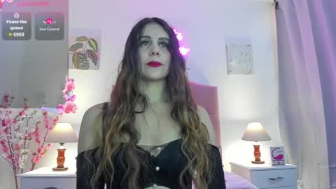 Snapshot of samanthamillher1 chatting on 02/01/25, 12:26 Samy  online show from 02/01/25, 12:26