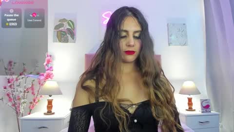 Snapshot of samanthamillher1 chatting on 02/01/25, 03:39 Samy  online show from 02/01/25, 03:39
