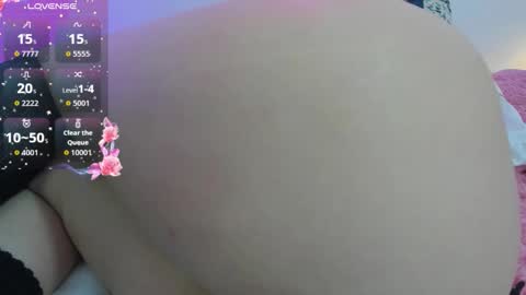 Snapshot of samanthamillher1 chatting on 09/18/25, 04:03 Samy  online show from 09/18/25, 04:03