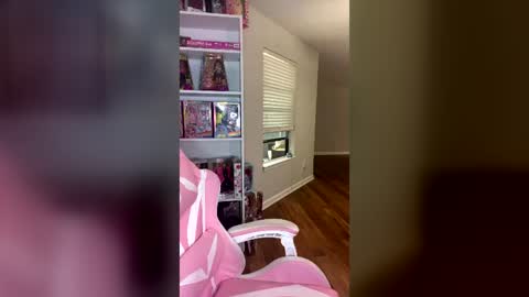 Snapshot of samanthaporsha chatting on 06/24/26, 10:09 samanthaporsha online show from 06/24/26, 10:09