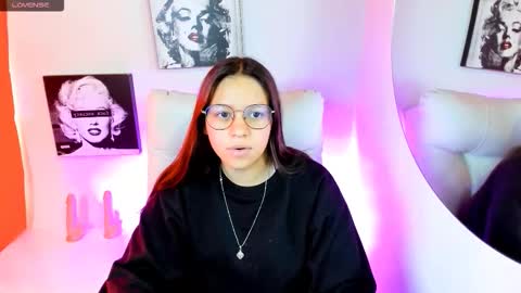 Samantha online show from 03/26/26, 03:06