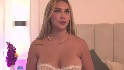Snapshot of samanthavegga chatting on 07/14/26, 07:19 Samantha Vega online show from 07/14/26, 07:19