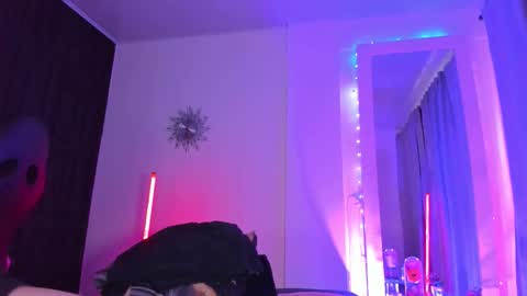 Sam online show from 02/04/26, 09:42