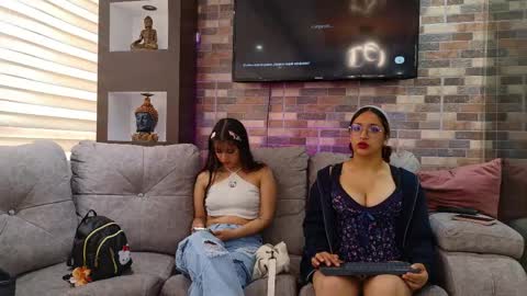 Snapshot of samara_as chatting on 05/25/26, 02:12 samara_as online show from 05/25/26, 02:12