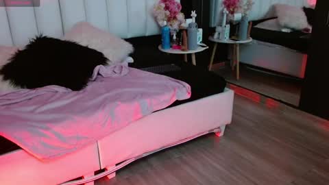 Samara online show from 04/09/26, 09:09