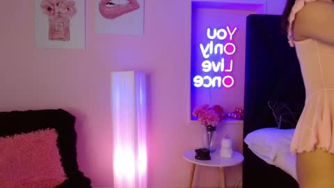 Snapshot of samara_glow chatting on 05/09/26, 08:47 Samara online show from 05/09/26, 08:47