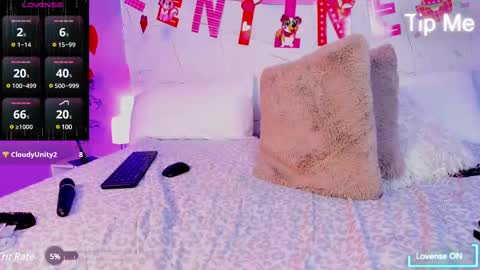 Snapshot of samaraeyes chatting on 02/28/25, 06:09 -- -- online show from 02/28/25, 06:09