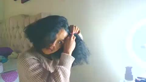 Snapshot of samary_thomas chatting on 09/25/25, 10:13 samary thomas online show from 09/25/25, 10:13