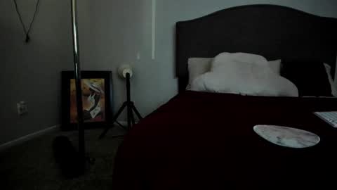 Yaya online show from 09/24/25, 03:54