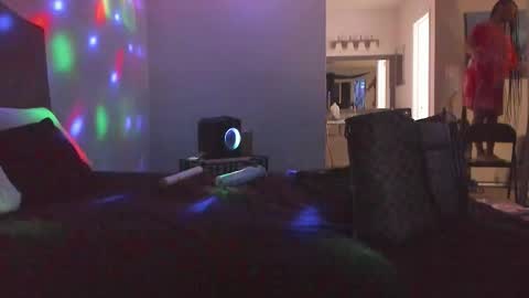 Yaya online show from 02/22/26, 02:13