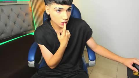 Sam online show from 09/14/25, 12:37