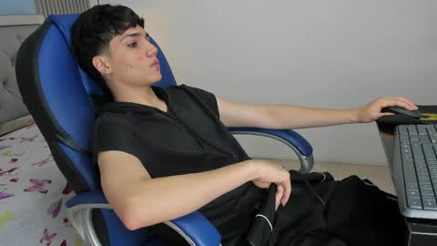 Sam online show from 04/20/26, 09:38