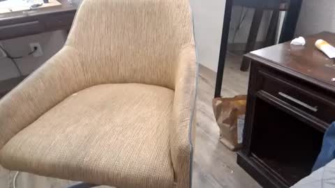 Snapshot of samboiamtho chatting on 01/30/25, 08:11 samboiamtho online show from 01/30/25, 08:11