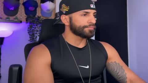 Snapshot of samdornan chatting on 06/27/26, 07:30 Sam Dornan online show from 06/27/26, 07:30