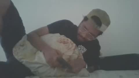 sameerator22960 online show from 10/20/25, 12:11