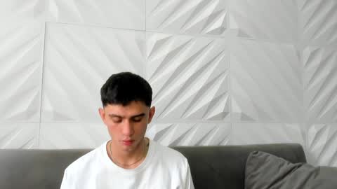 Sam  online show from 01/02/25, 06:34