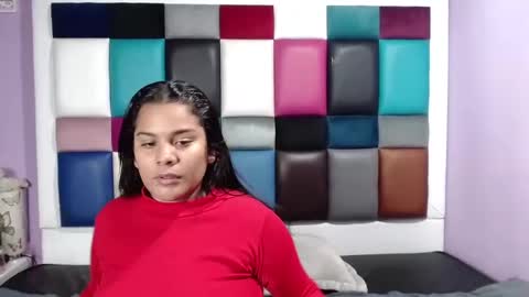 Snapshot of samevanshot chatting on 12/31/24, 03:23 samevanshot online show from 12/31/24, 03:23