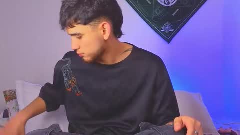 samevansx online show from 11/29/25, 06:33