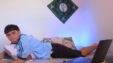 samevansx online show from 01/17/26, 05:27