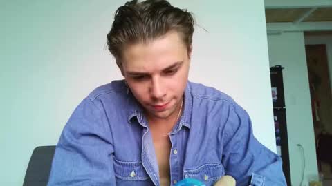 Snapshot of samgorgeous chatting on 03/13/26, 04:08 Fansly - Top4fans online show from 03/13/26, 04:08