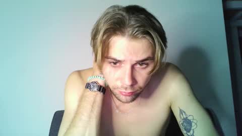 Snapshot of samgorgeous chatting on 03/18/26, 12:30 Fansly - Top4fans online show from 03/18/26, 12:30