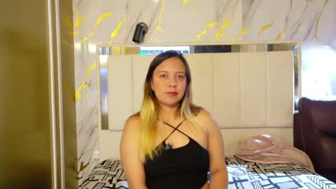 Samy online show from 04/19/26, 04:12