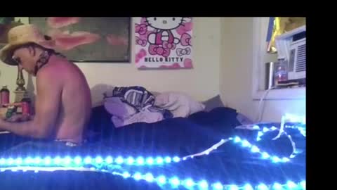 Snapshot of samiikayy chatting on 10/25/25, 03:47 samiikayy online show from 10/25/25, 03:47