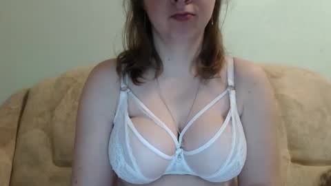 Snapshot of samiliya chatting on 02/05/25, 08:35 samiliya online show from 02/05/25, 08:35
