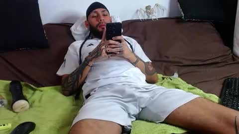 samir_music_ online show from 02/26/26, 09:47