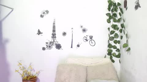Snapshot of samira_lennox chatting on 02/02/25, 07:57 SAMIRA online show from 02/02/25, 07:57