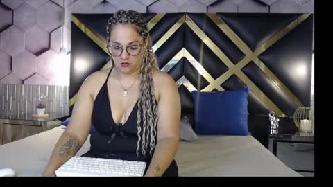 SAMIRA online show from 05/31/26, 06:09