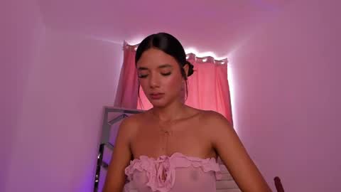 samirose_ online show from 05/30/26, 03:20