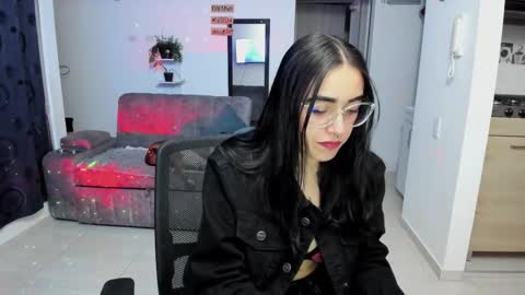 SARA online show from 10/22/25, 06:02