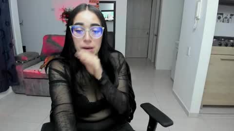 SARA online show from 12/05/25, 12:19