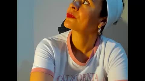 sam online show from 11/05/25, 12:10