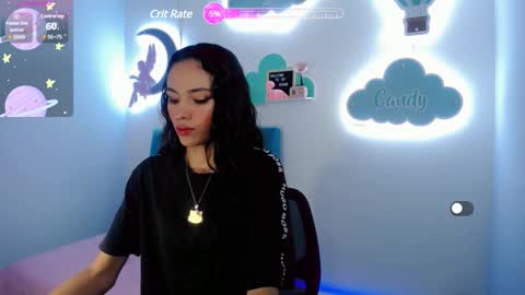 Snapshot of sammanta_18 chatting on 12/29/24, 03:00 Samantha online show from 12/29/24, 03:00