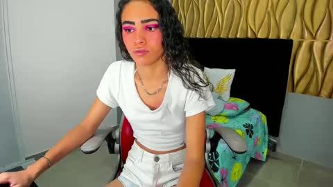 Samantha online show from 11/15/25, 04:32