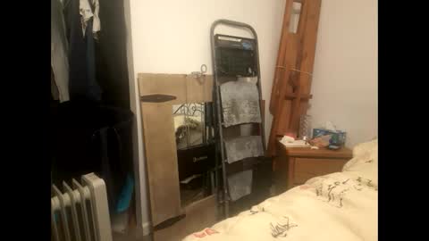 Snapshot of sammcmillan64 chatting on 03/15/26, 09:04 sammcmillan64 online show from 03/15/26, 09:04